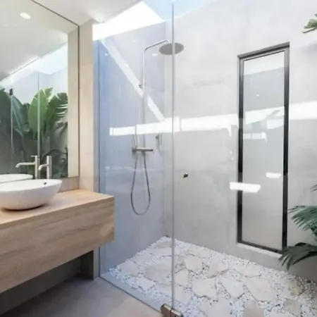 Casa Μαρμπέλλα